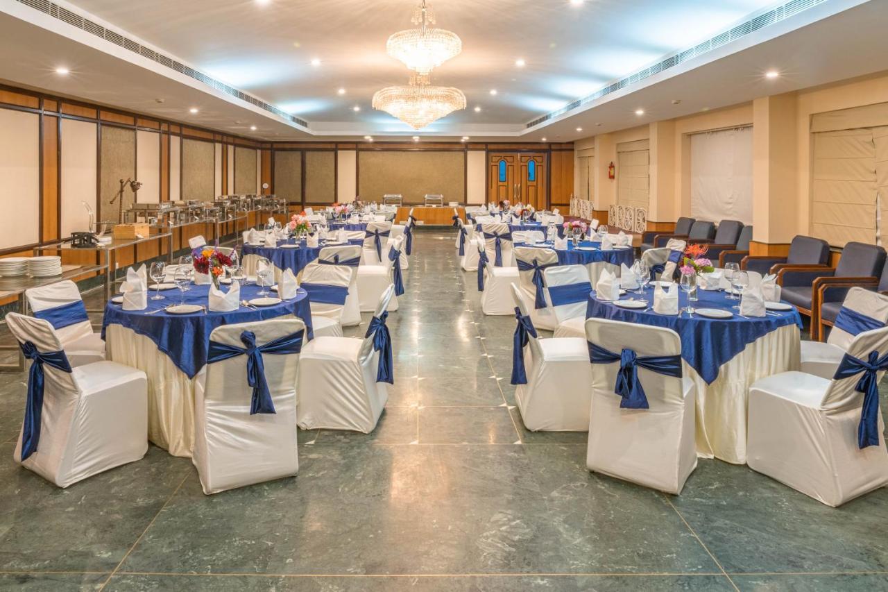 Madhuban Sarovar Portico Масурі Екстер'єр фото